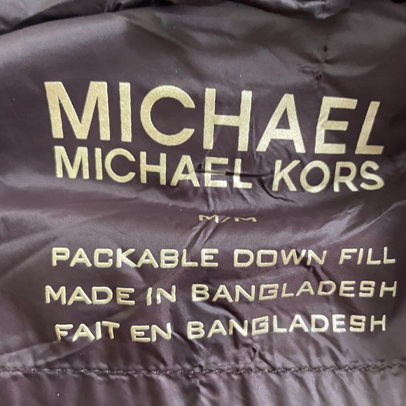 Michael Kors Packable, Hooded ,Down Filled, Deep Red coat jacket size m - Picture 3 of 6
